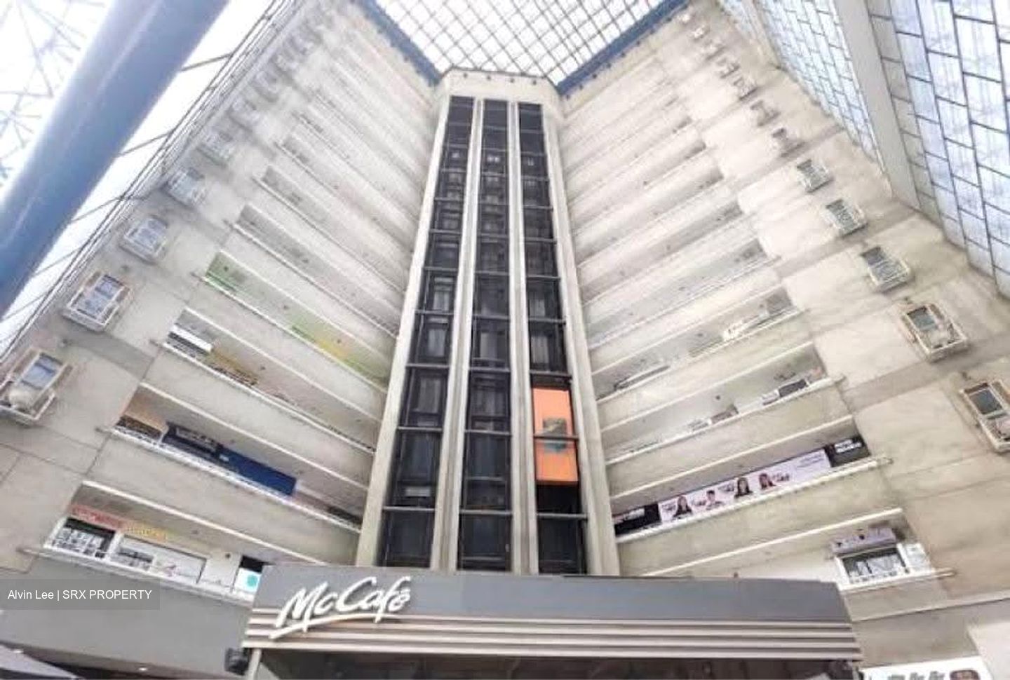 Parkway Centre (D15), Retail #608440641